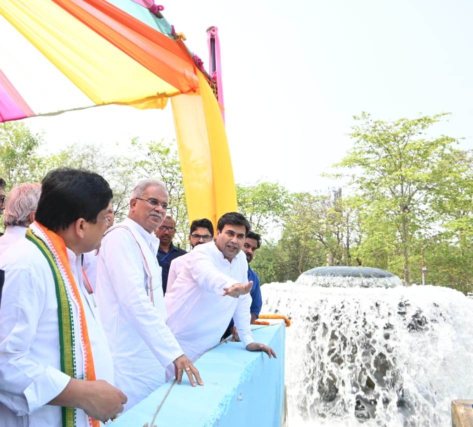 raipur news मुख्यमंत्री भूपेश बघेल cm bhupesh bhagel ने आज दुर्ग में अमृत मिशन योजना Amrit Mission Scheme के फेज-1 का शुभारंभ किया।