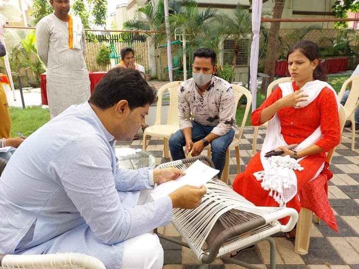 महापौर एजाज ढेबर ने जनचौपाल में लोगो की समस्या सुनी,त्वरित निदान करने सम्बंधित विभागीय अधिकारियों को तत्काल निर्देशित किया