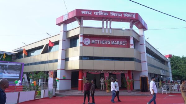 मुख्यमंत्री ने भिलाई में सेफ ड्रिंकिंग वॉटर क्लीनिक का लोकार्पण किया